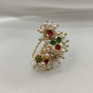 Traditional Pearl Nath